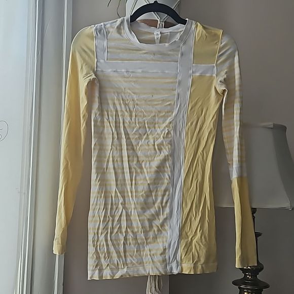 5 held- Rare VITASEA Lululemon Promenade long sleeve T shirts hip length - Picture 11 of 13